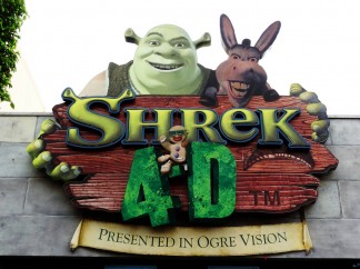 universal-Fachada-Shrek 02