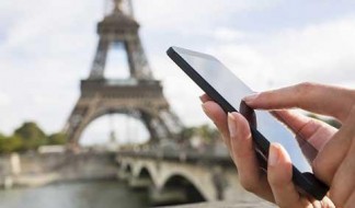 phone-eiffel