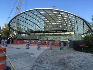 entrance_to_34_st_-_hudson_yards
