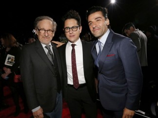 steven-spielberg-jj-abrams-oscar-isaac-star_wars