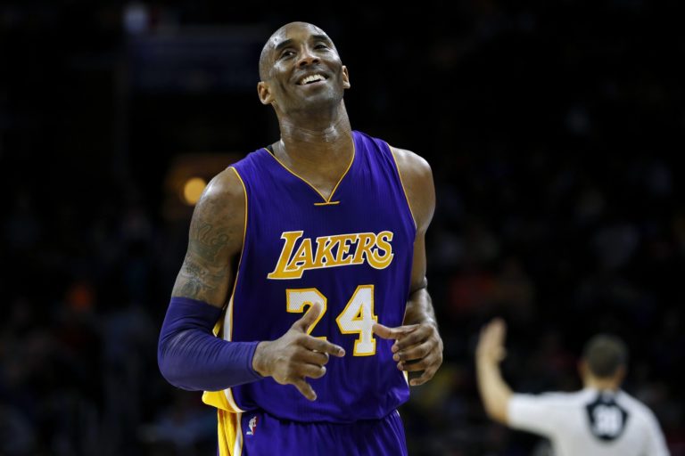 Morre Kobe Bryant a lenda do basquete da NBA em acidente de helicóptero